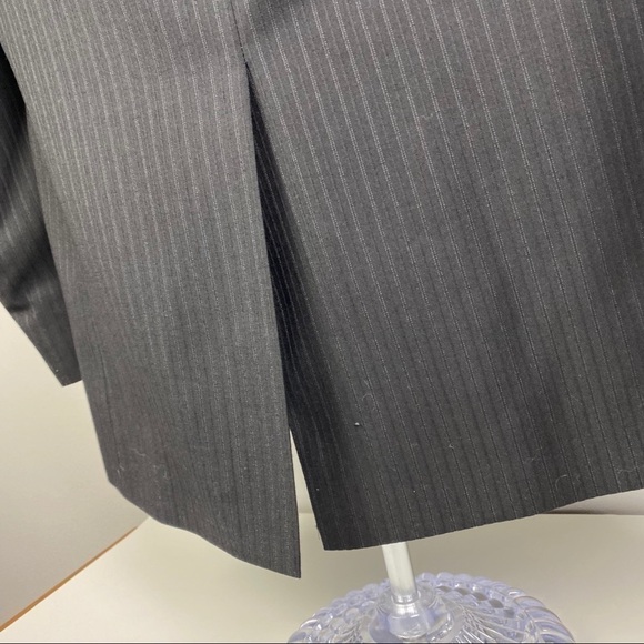 Chaps 100% Wool Suit Coat Blazer Jacket Men's 38R‎ Black Pinstripe 2-Button - Picture 5 of 8